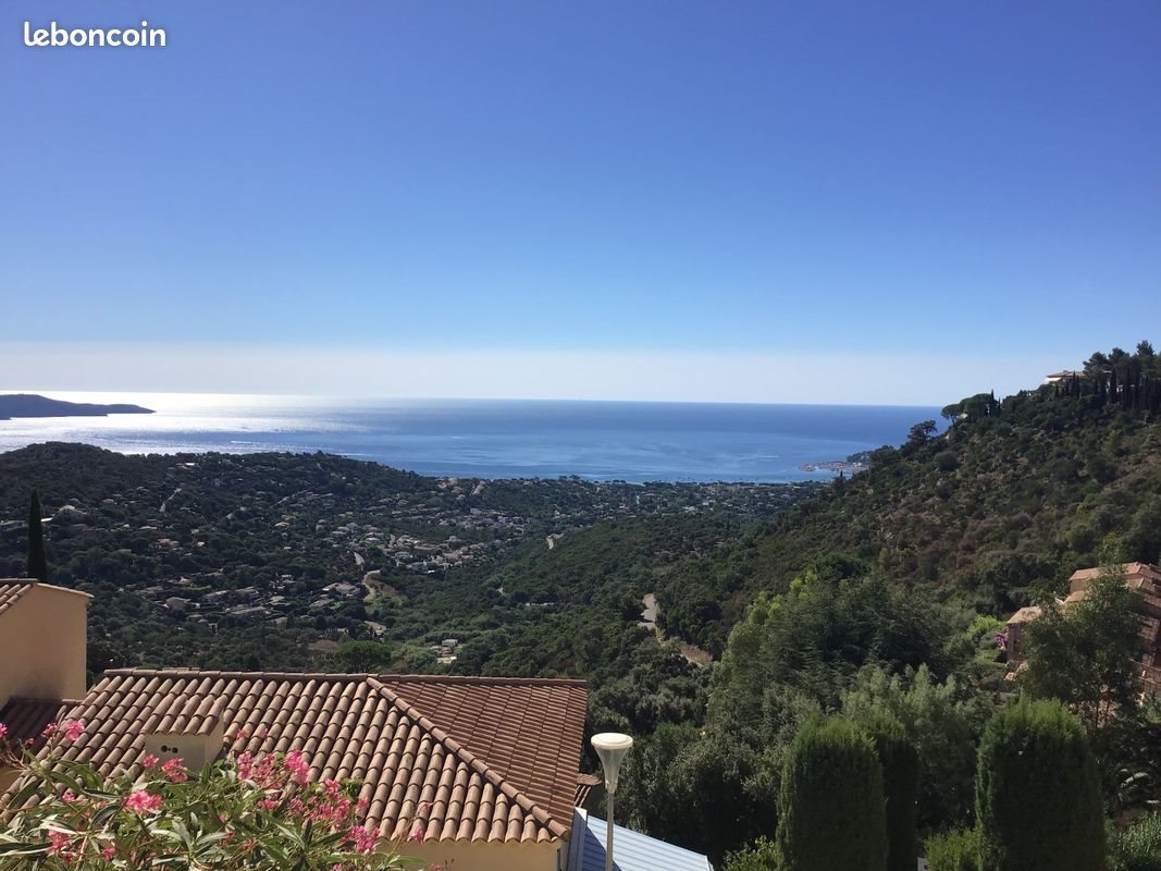 Appartement à louer, 60m², Cavalaire-sur-Mer