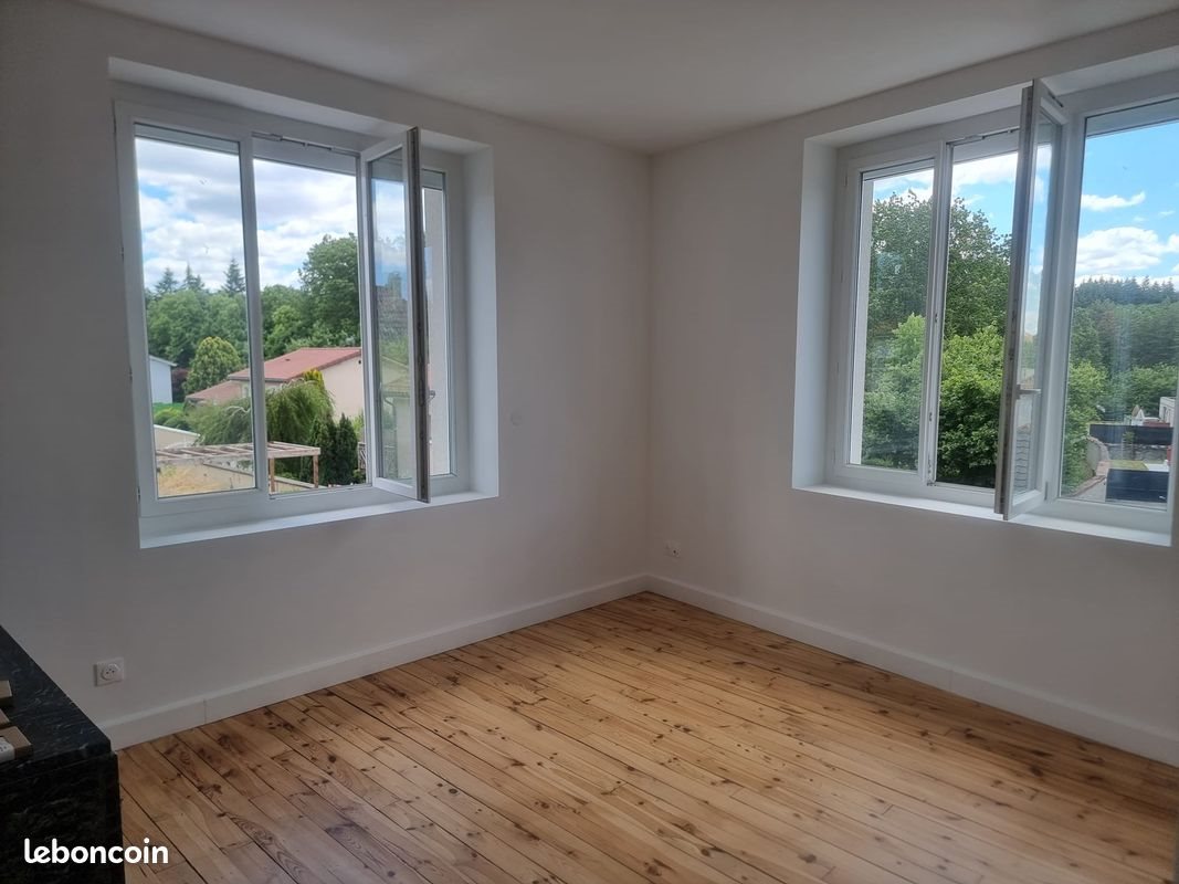 Appartement à vendre, 118m², Saint-Genest-Lerpt