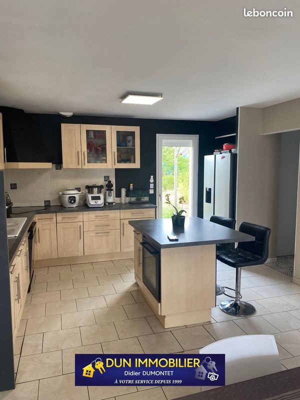 Maison à vendre, 169m², Dun-sur-Auron