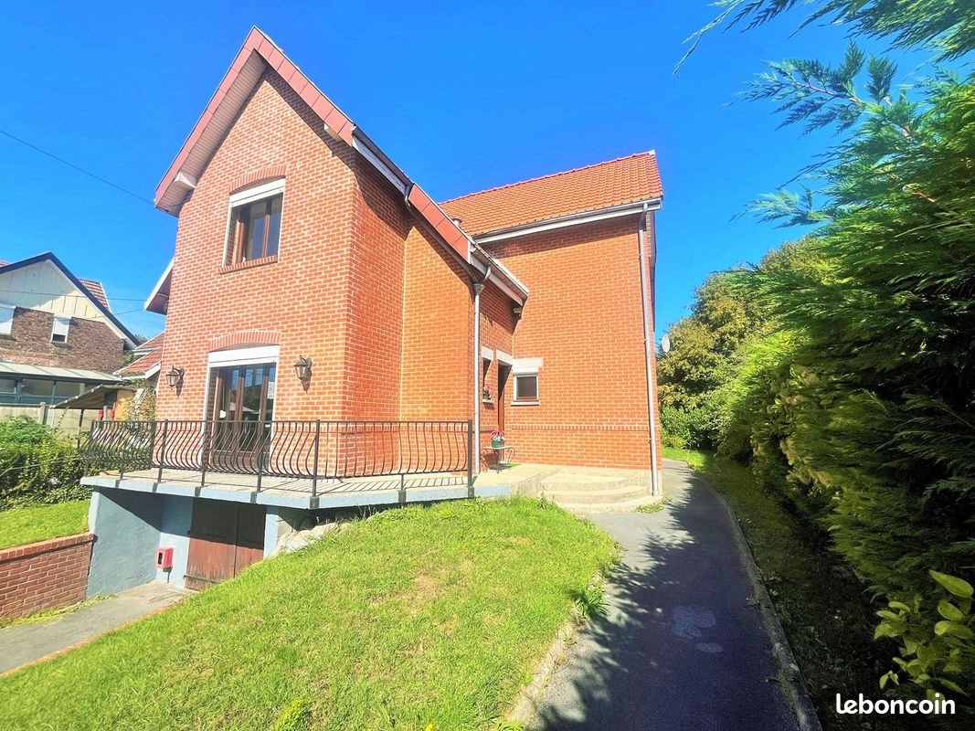 Maison à vendre, 140m², Feignies