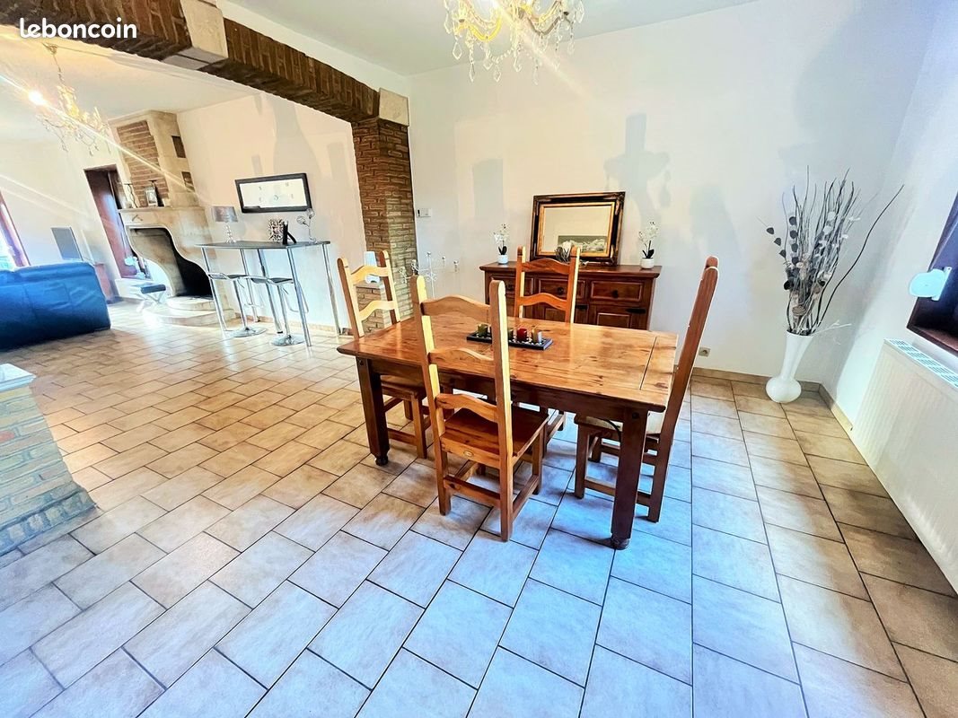 Maison à vendre, 140m², Feignies
