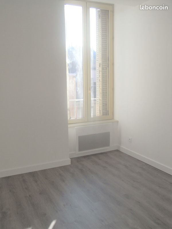 Appartement à louer, 30m², Louhans