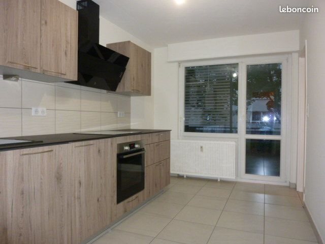 Appartement à louer, 76m², Sausheim