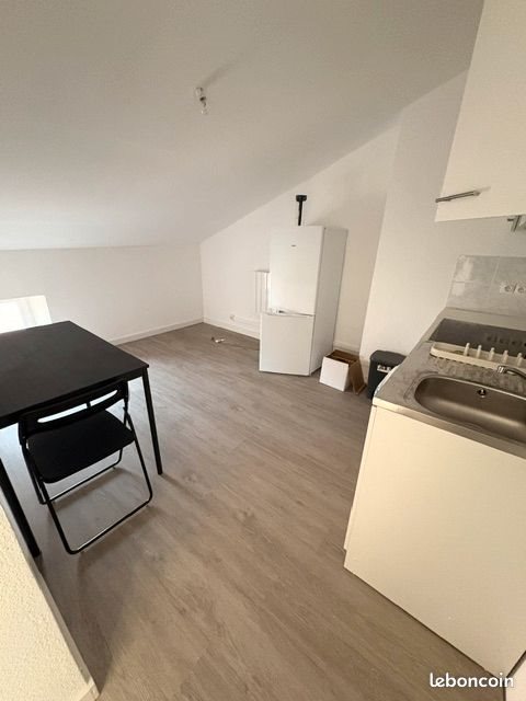 Appartement à louer, 35m², Saint-Pons-de-Thomières