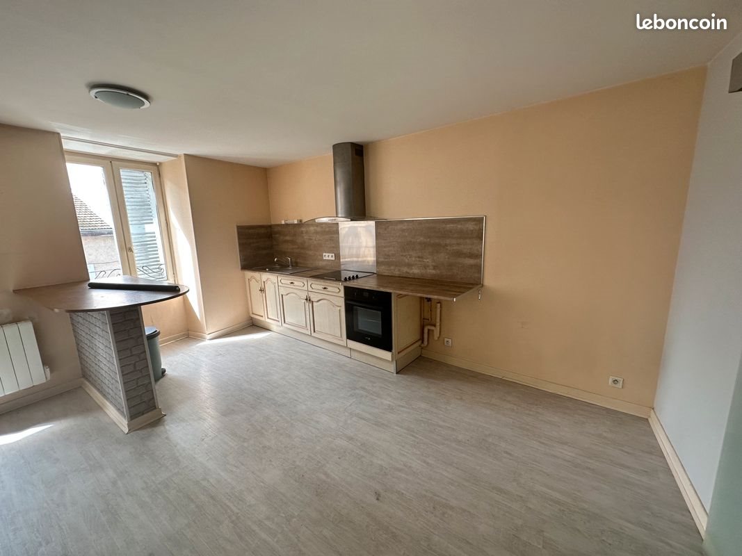 Appartement à louer, 37m², Thiers