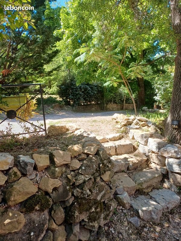 Appartement à louer, 63m², Saint-Marc-Jaumegarde