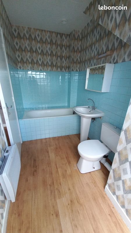 Appartement à louer, 18m², Carhaix-Plouguer