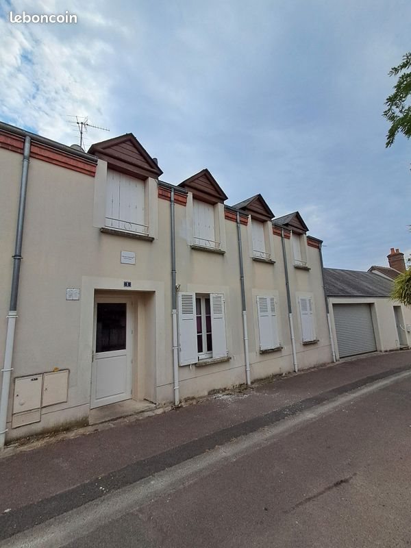 Appartement à louer, 90m², Lorris