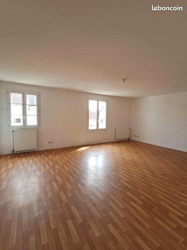 Appartement à louer, 90m², Lorris