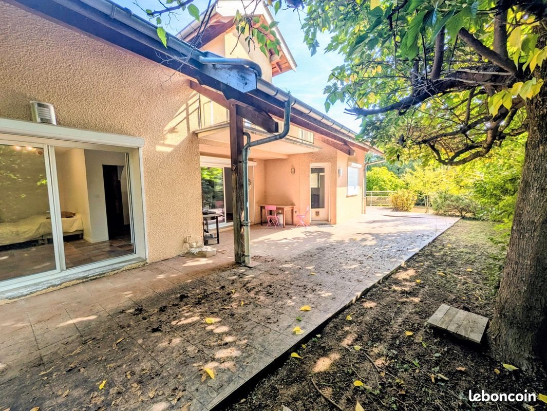 Maison à vendre, 250m², Yvoire