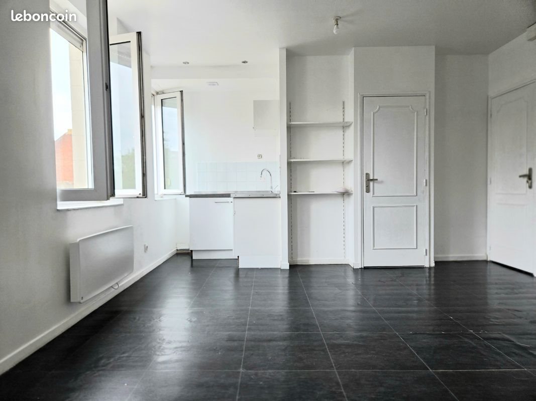 Appartement à louer, 25m², Lille