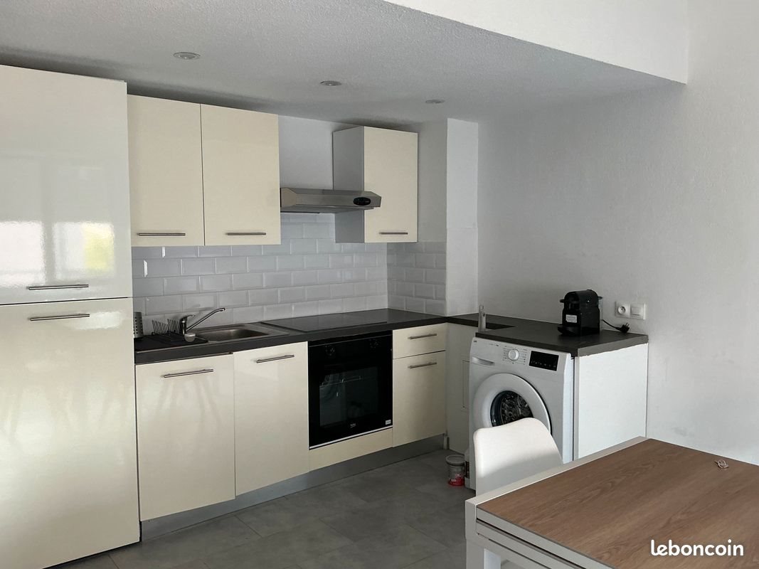 Appartement à louer, 38m², Toulon