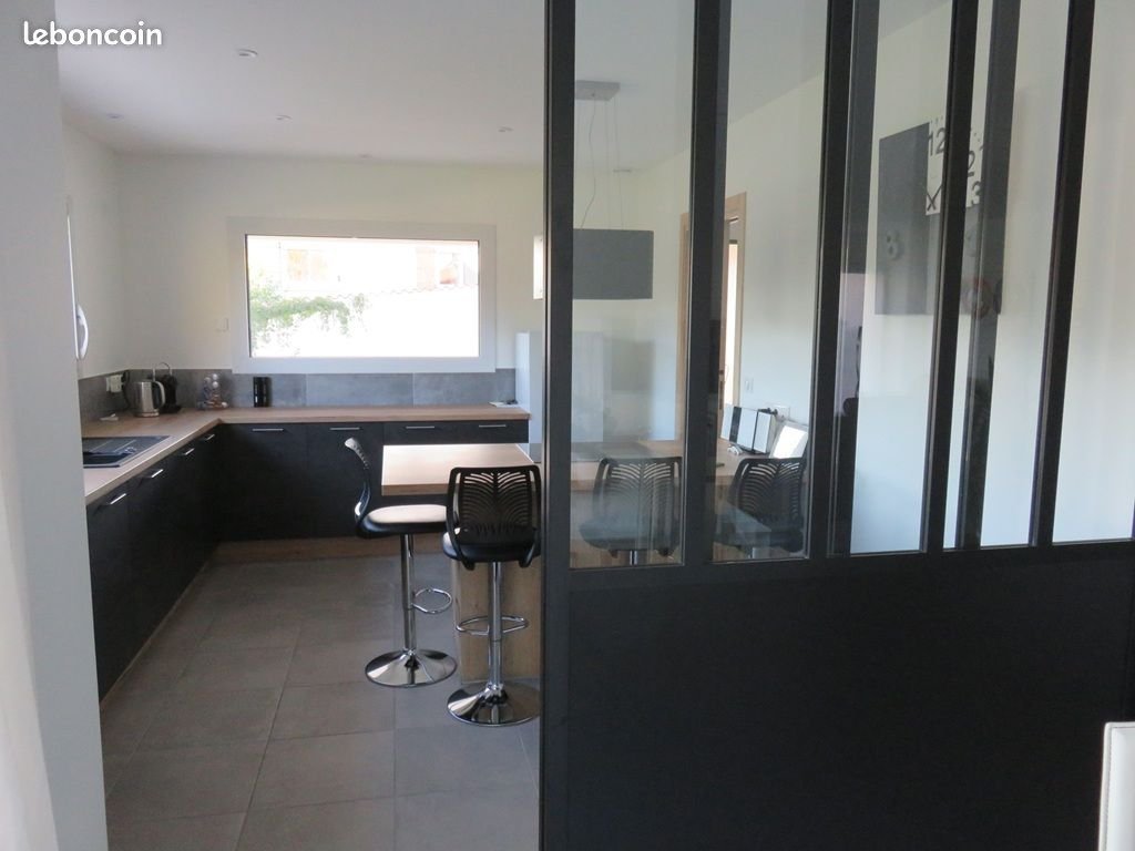 Maison à louer, 153m², Roche