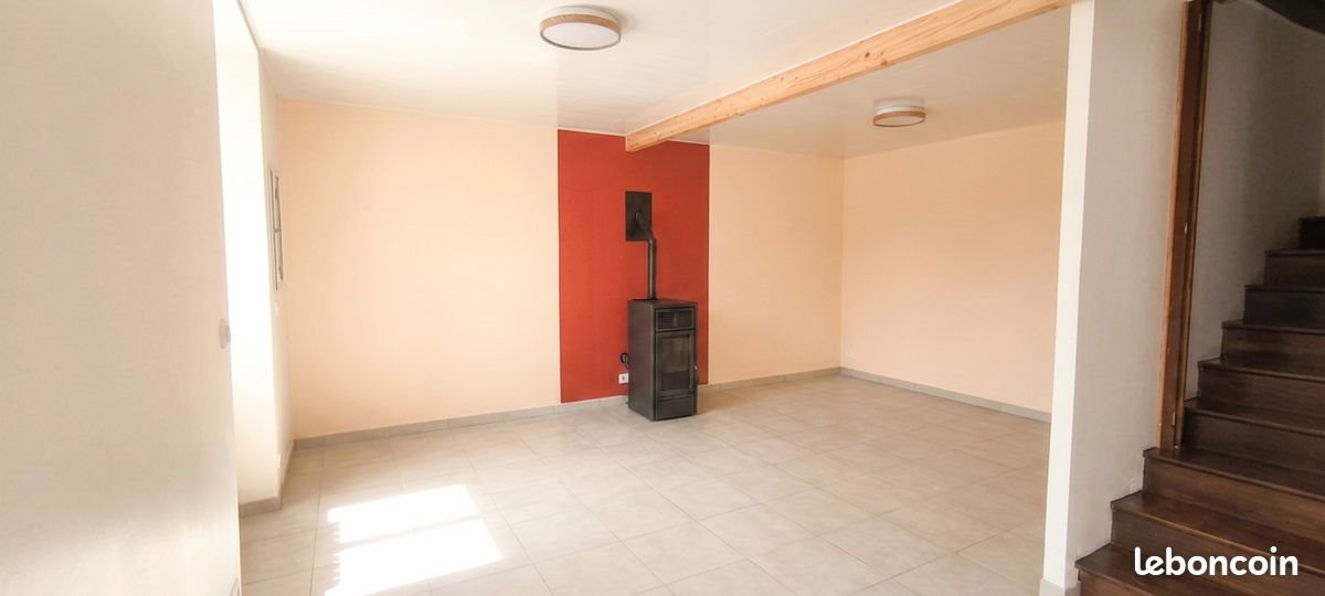 Maison à louer, 115m², Pluherlin