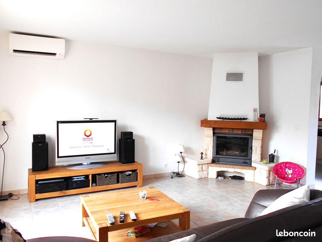 Maison à louer, 93m², Fleury-la-Vallée