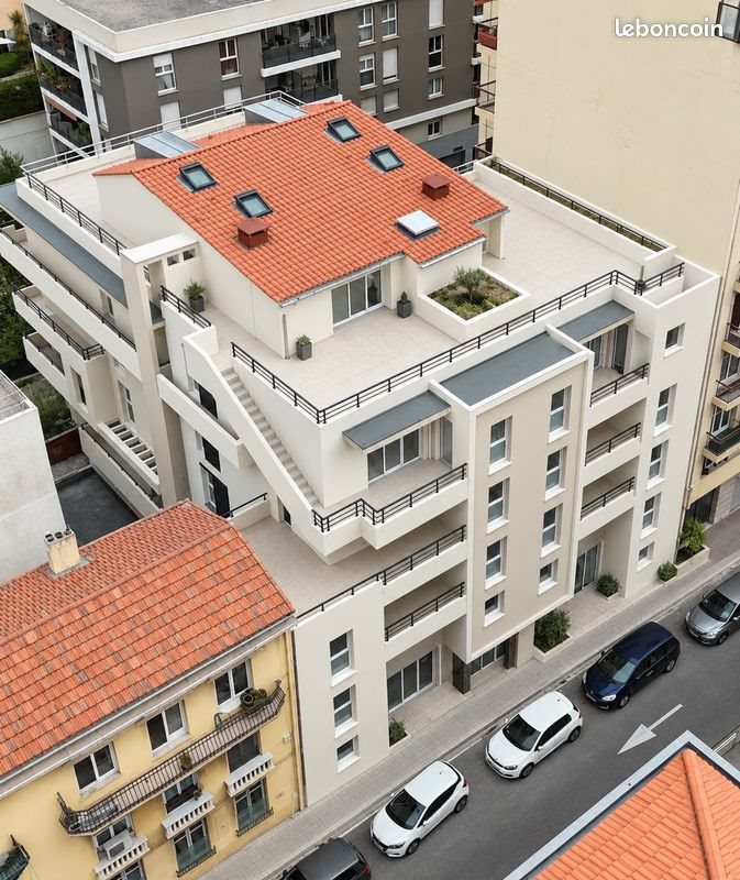Appartement à louer, 69m², Nice