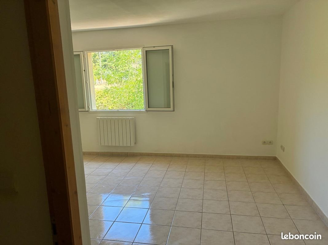 Appartement à louer, 27m², Saint-Paul-le-Jeune