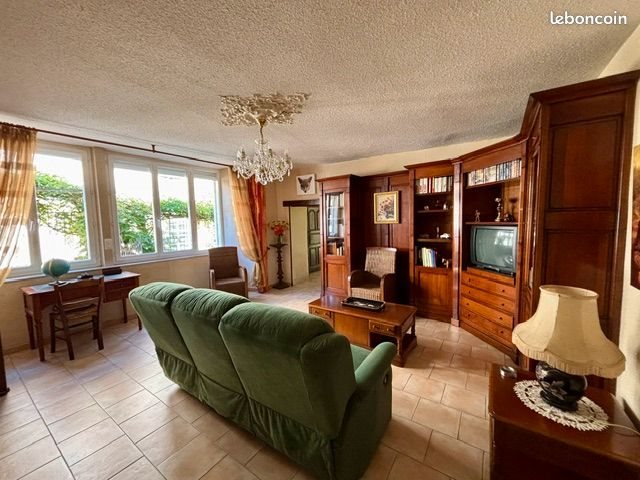 Maison à vendre, 242m², Réquista