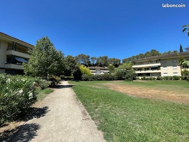 Appartement à louer, 44m², Nîmes