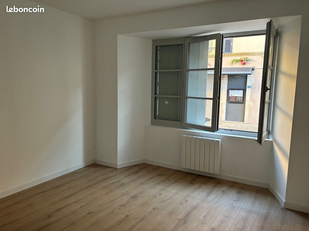 Appartement à louer, 21m², Saint-Amour