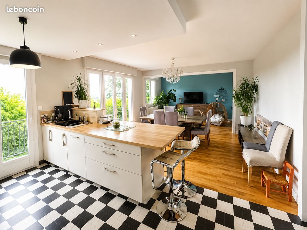 Maison à vendre, 170m², Vichy