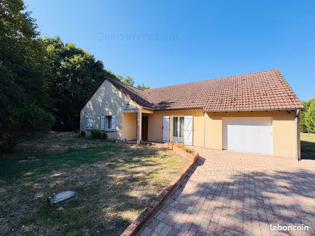 Maison à louer, 104m², Foëcy