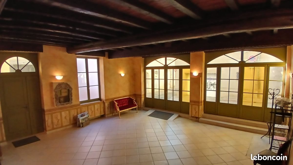 Maison à vendre, 169m², Mâcon