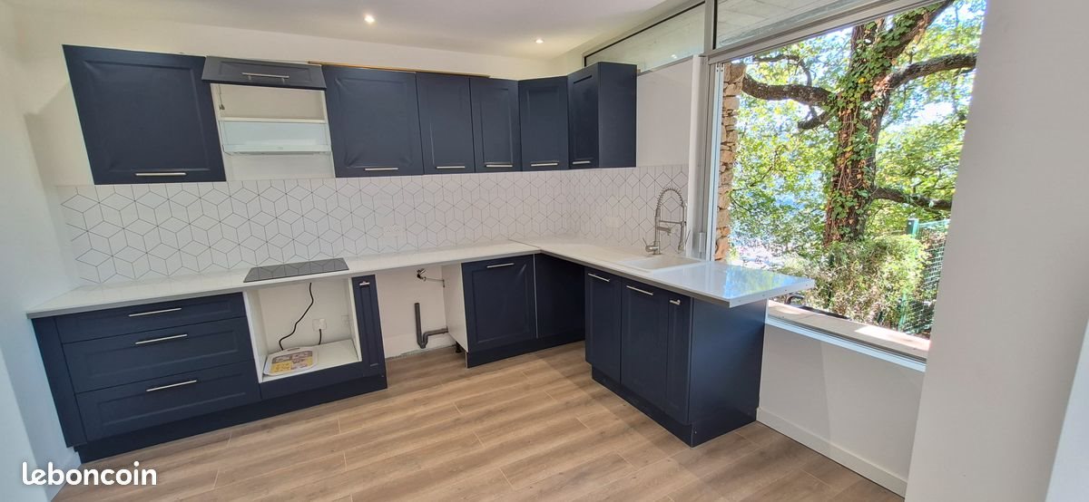 Appartement à louer, 110m², Le Broc