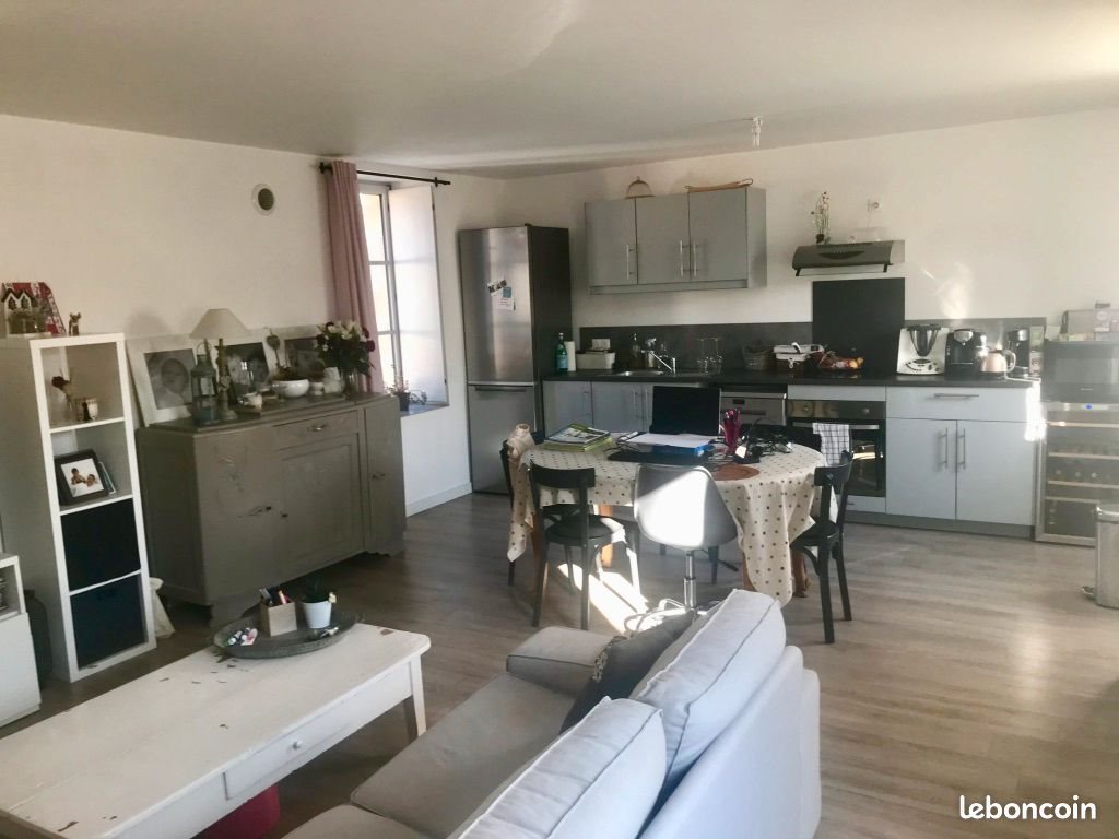 Maison à louer, 89m², Mortagne-sur-Sèvre