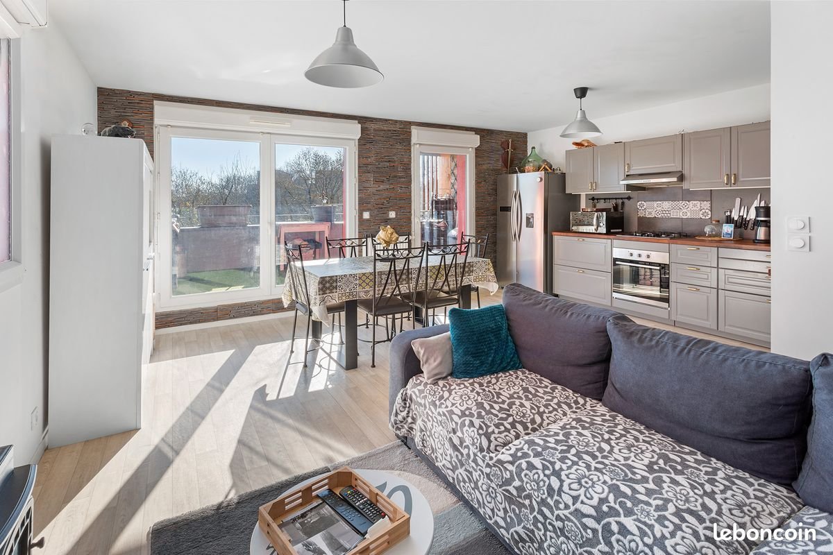 Appartement à louer, 74m², Couëron