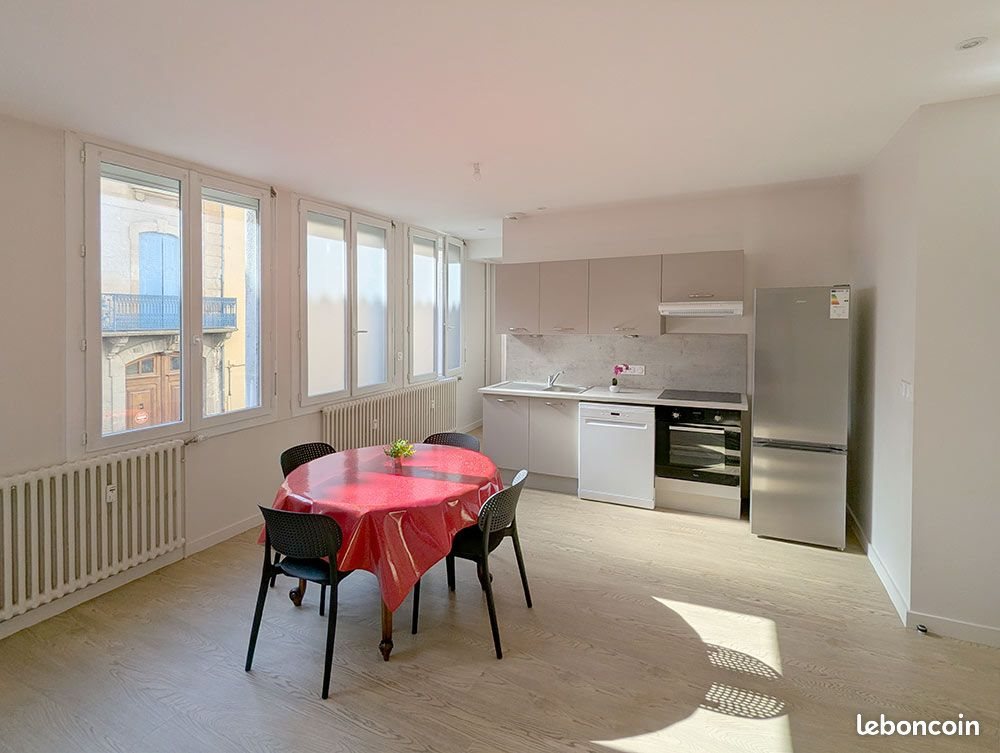 Appartement à louer, 42m², Millau