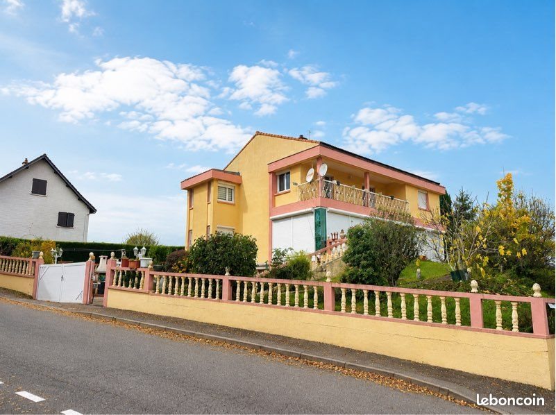 Appartement à vendre, 400m², Ussel