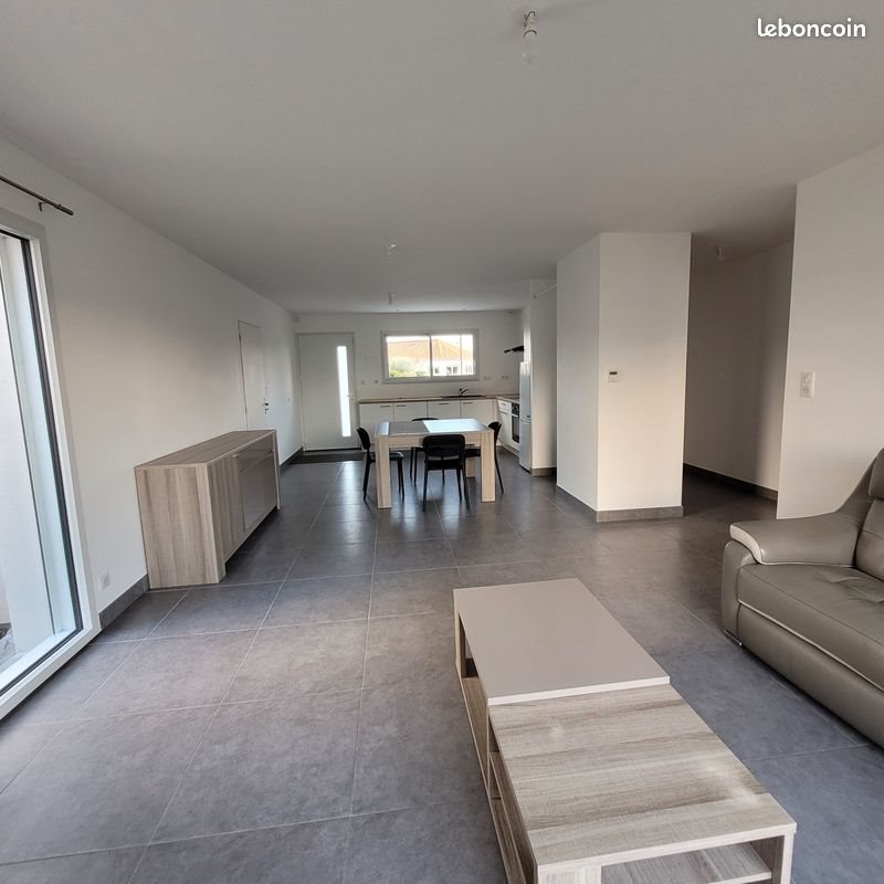 Maison à louer, 75m², Chauvé