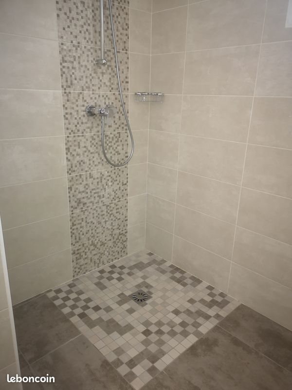 Appartement à louer, 68m², Féternes