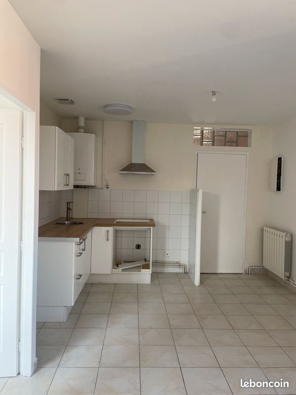 Appartement à louer, 31m², Marseille 16ème