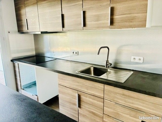 Appartement à louer, 76m², Mennecy