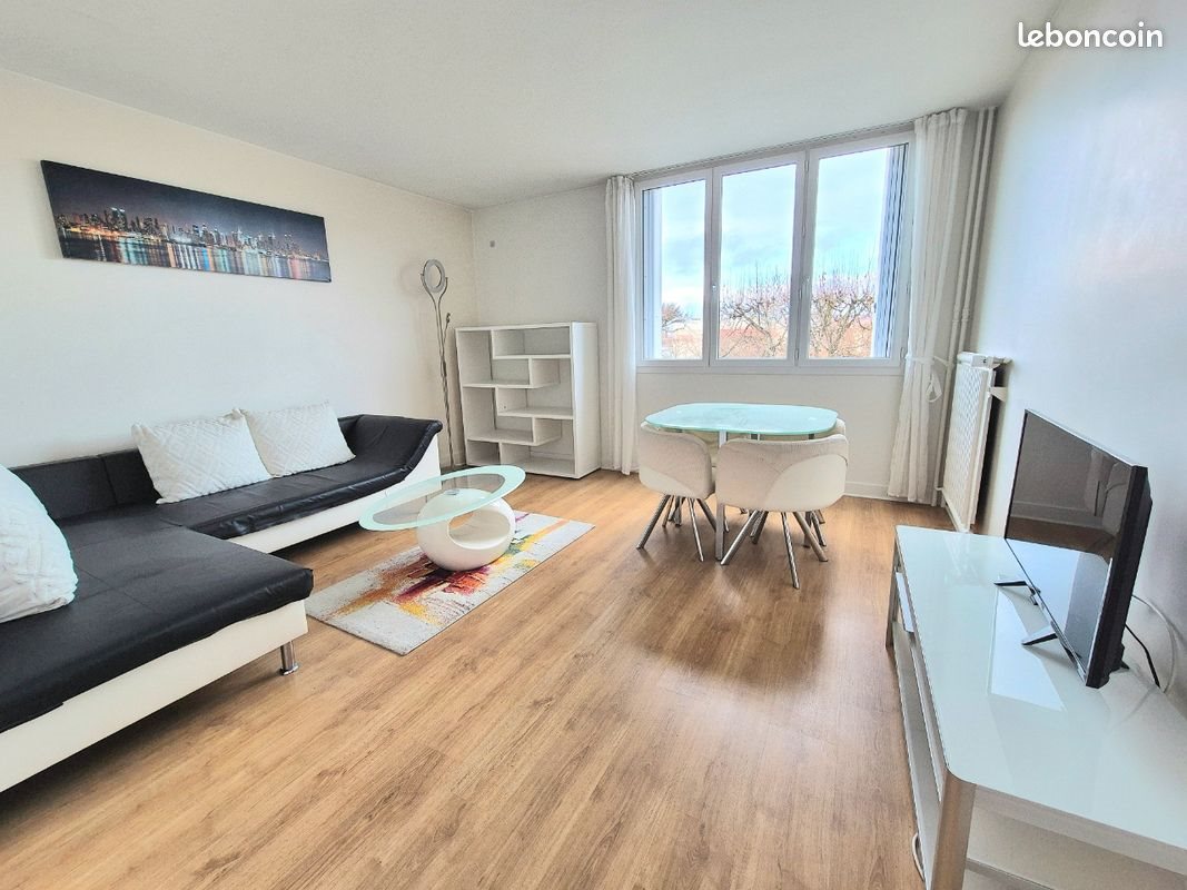 Appartement à louer, 46m², Versailles