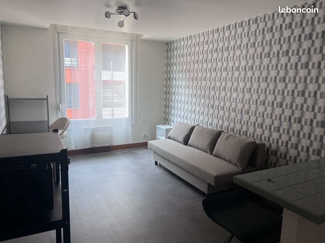Appartement à louer, 650m², Lille