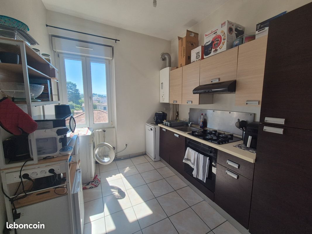 Appartement à louer, 43m², Bourg-lès-Valence