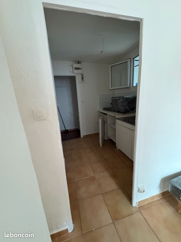 Appartement à louer, 27m², Arles