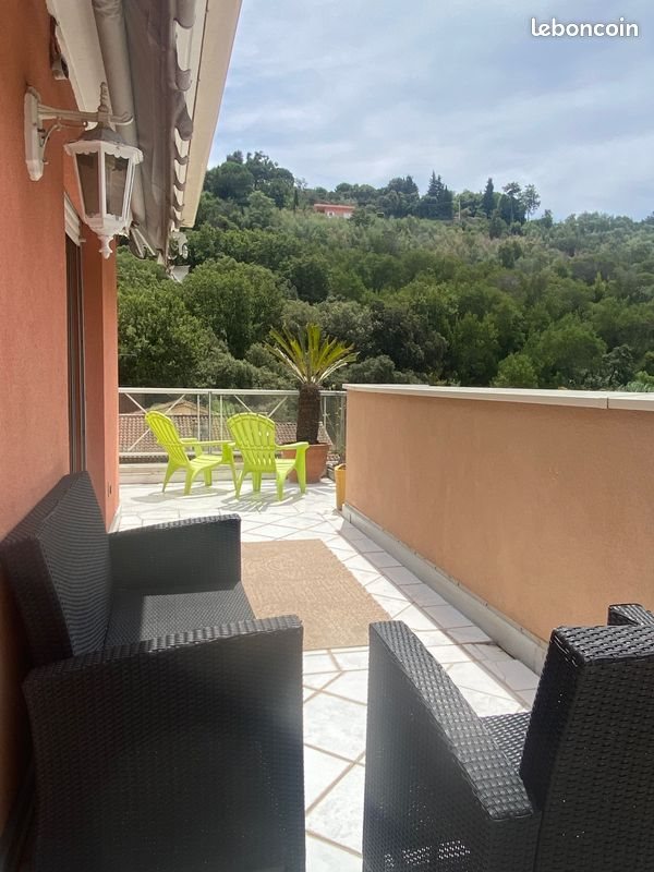 Appartement à louer, 32m², Vallauris