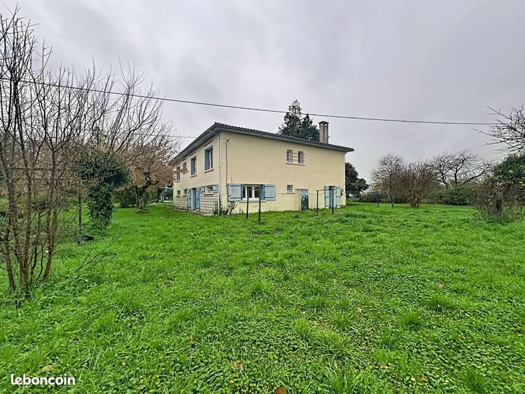 Maison à vendre, 150m², Sainte-Livrade-sur-Lot