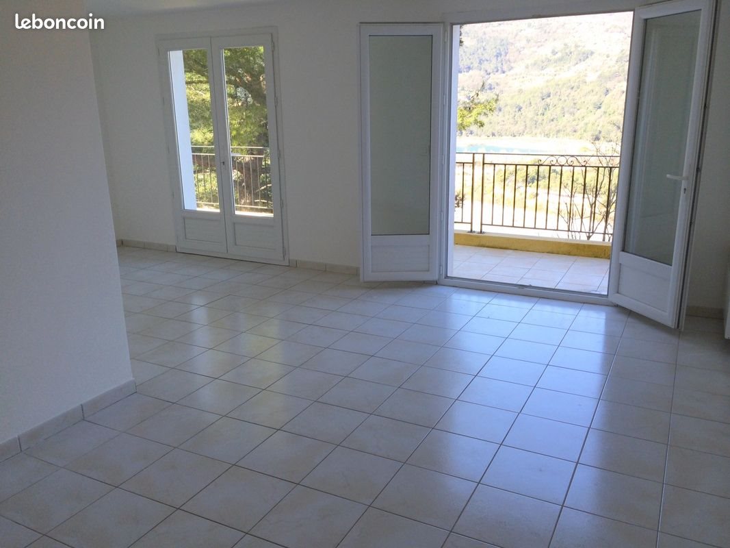 Appartement à louer, 65m², Saint-Martin-du-Var