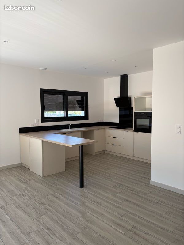 Maison à louer, 100m², Coursac