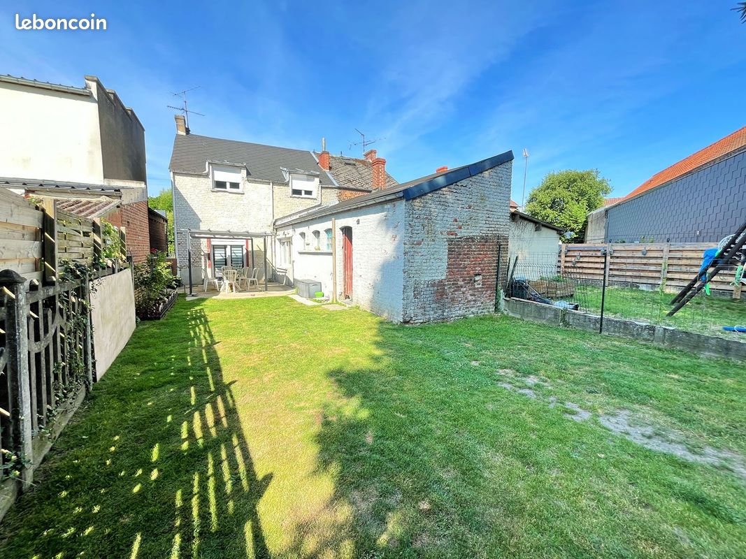 Maison à vendre, 112m², Feignies