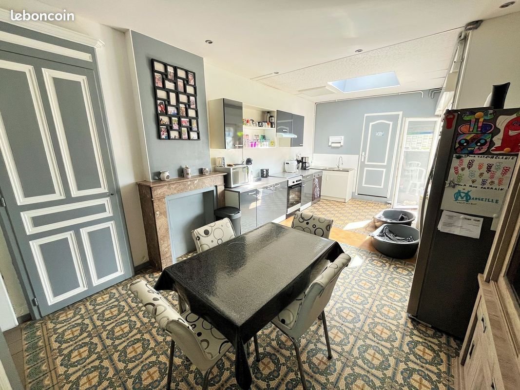 Maison à vendre, 112m², Feignies