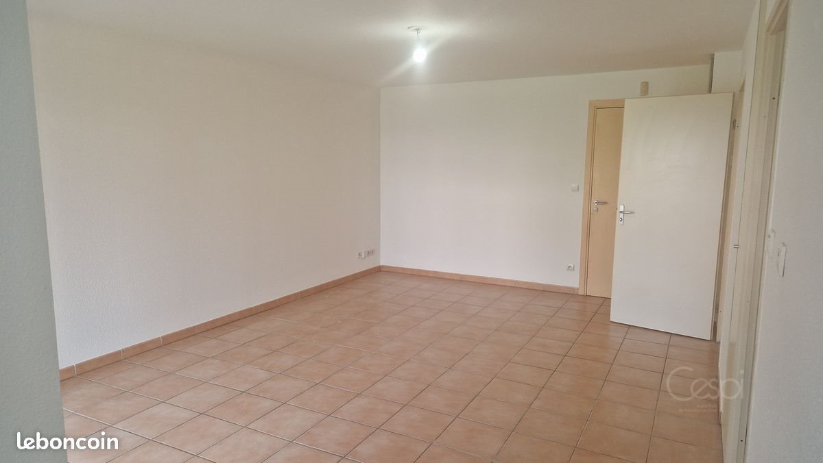 Appartement à louer, 39m², Seilh