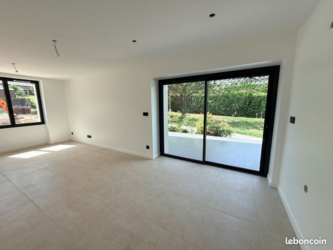 Appartement à vendre, 82m², Challes-les-Eaux