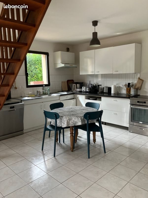 Maison à louer, 105m², Parthenay-de-Bretagne