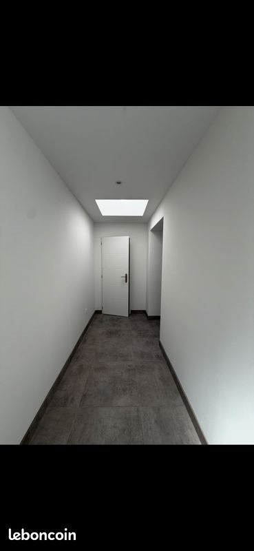 Appartement à vendre, 68m², Saint-Étienne-de-Saint-Geoirs
